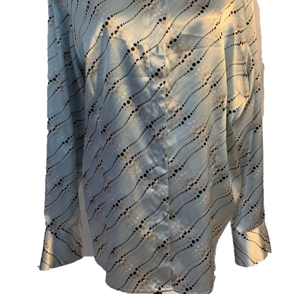 Satin blouse - Picture 2 of 3